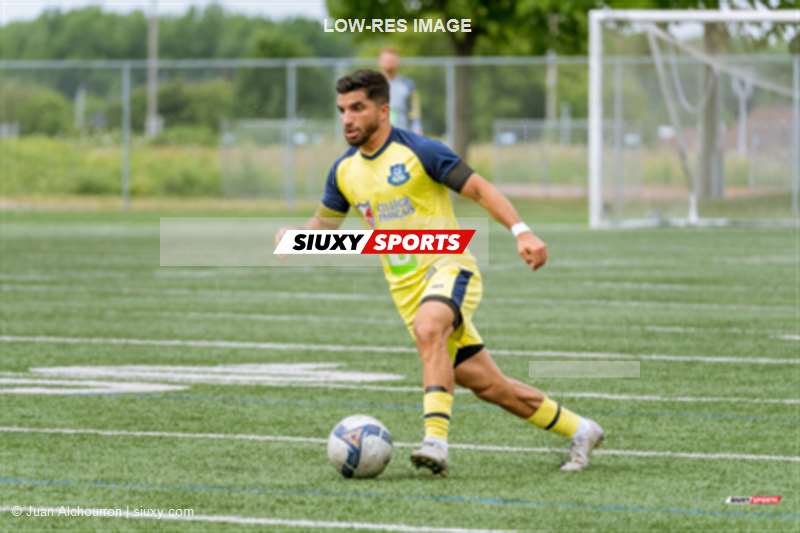 Amir Abdelkader HOSSARI -  AS Laval - CS Longueuil - Soccer - PLSQ - A.S. de Laval (0) vs (1) CS Longueuil - 2nd Half (#PLSQ24ASLCSL206) Photo by: Juan Alchourron | Siuxy Sports 2024-06-22