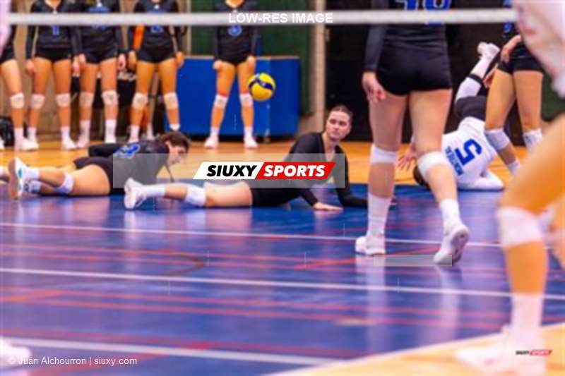 RSEQ - 2024 Volley F - Demi-finale - U de Montréal (3) vs (1) U Laval