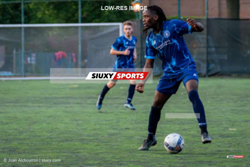  CS Mont-Royal Outremont - CS de St-Hubert - Soccer - PLSQ - CS Mont-Royal Outremont (2) vs (3) CS de St-Hubert (#PLSQ24CSMROSH07) Photo by: Juan Alchourron | Siuxy Sports 2024-07-21