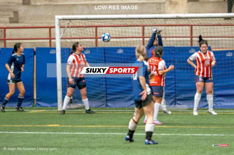  Les Intouchables - Chivas Montreal FC - Soccer - TotalCampo 2024 Fem - Les Intouchables (3) vs (4) Chivas  (#TC24FLINCHI01) Photo by: Juan Alchourron | Siuxy Sports 2024-01-07