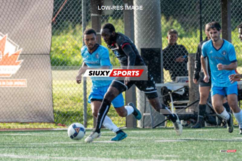  AS Laval - CS de St-Hubert - Soccer - PLSQ - AS de Laval (3) vs (1) CS St-Hubert (#PLSQ24ASLSSH06) Photo by: Juan Alchourron | Siuxy Sports 2024-06-08