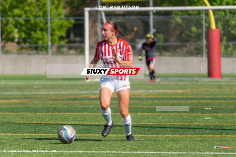  CS St-Laurent - CS Trois-Rivières - Soccer - LSEC U21 F - CS St-Laurent (1) vs (4) CS Trois-Rivières (#LSECU21FSLTR05) Photo by: Juan Alchourron | Siuxy Sports 2024-05-19