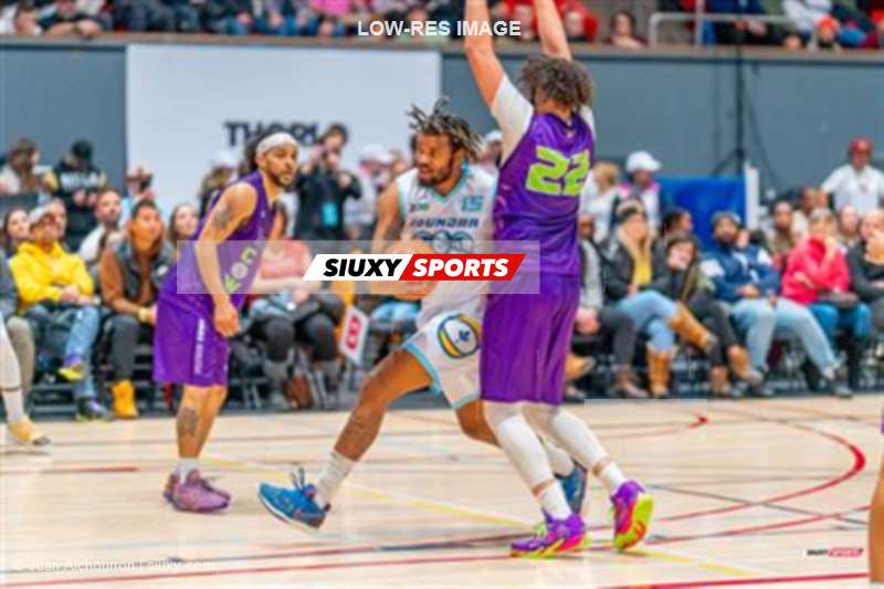 BSL - Montreal Toundra (98) vs (89) Frederick Flying Cows - First Half