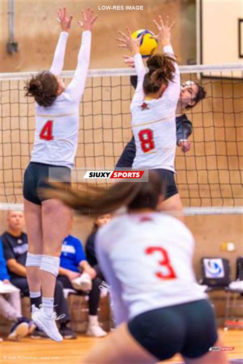 RSEQ - 2024 Volley F - Demi-finale - U de Montréal (3) vs (1) U Laval