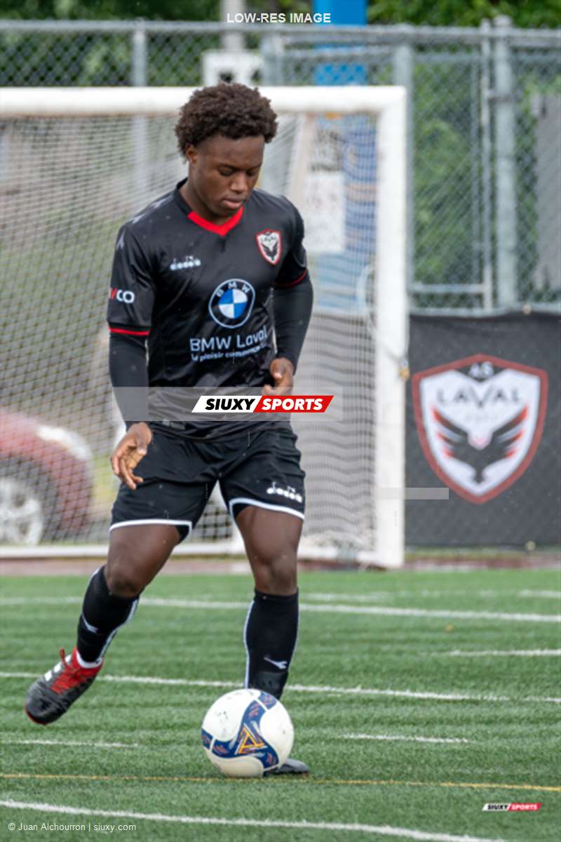  AS Laval - CS de St-Hubert - Soccer - PLSQ - AS de Laval (3) vs (1) CS St-Hubert (#PLSQ24ASLSSH06) Photo by: Juan Alchourron | Siuxy Sports 2024-06-08