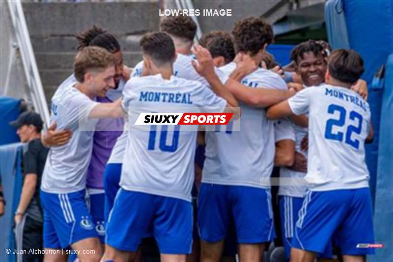 RSEQ 2024 - Soccer M - Carabins U de Montréal (2) vs (0) Vert-et-Or U de Sherbrooke