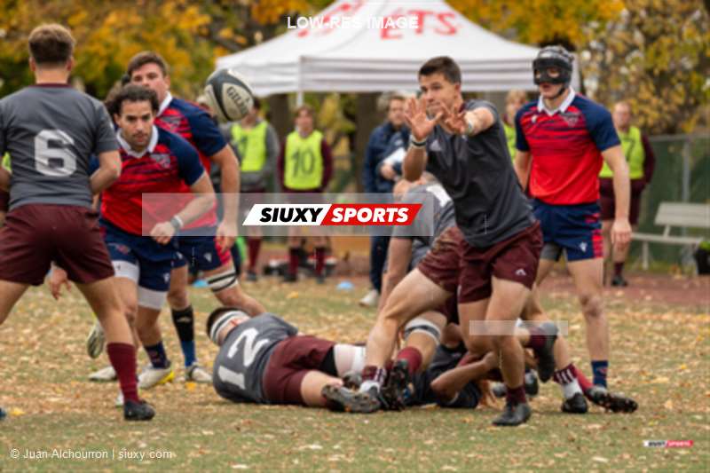 Axel BRITZ - Aiden GREGOIRE -  ÉTS (École de technologie supérieure) - Université Ottawa - Rugby - RSEQ 2024 - Finale Rugby Univ Masc - ETS (19) vs (14) Ottawa - 2 Mi-Temps Reel A (#RSEQ24FRUMETSOTT2A) Photo by: Juan Alchourron | Siuxy Sports 2024-11-02