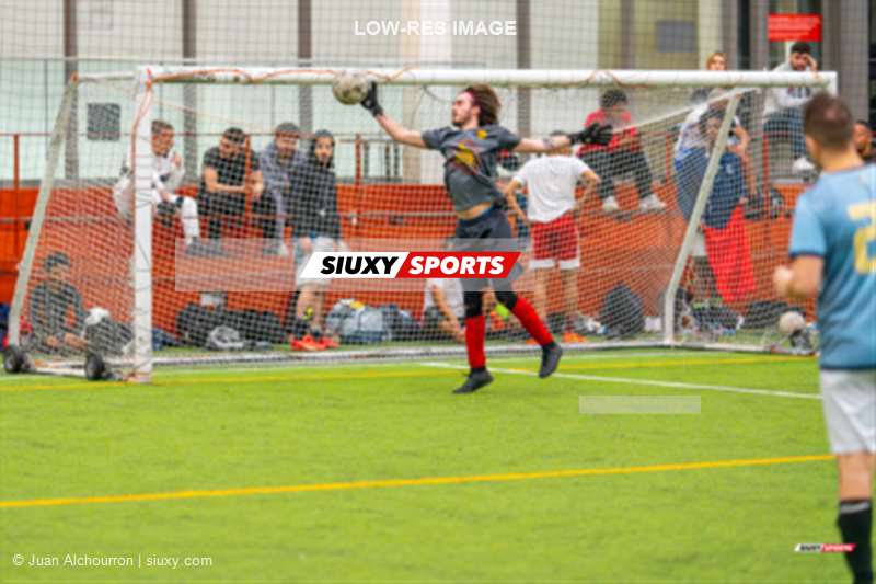 Gabriel HADSIPANTELIS -  FC Lion - FC Grabuge - Soccer - TKL 2024 Div 2 - FC Lion (5) vs (2) FC Grabuge - Quarter Finals (#TKL24D2LIOGRA14) Photo by: Juan Alchourron | Siuxy Sports 2024-04-09