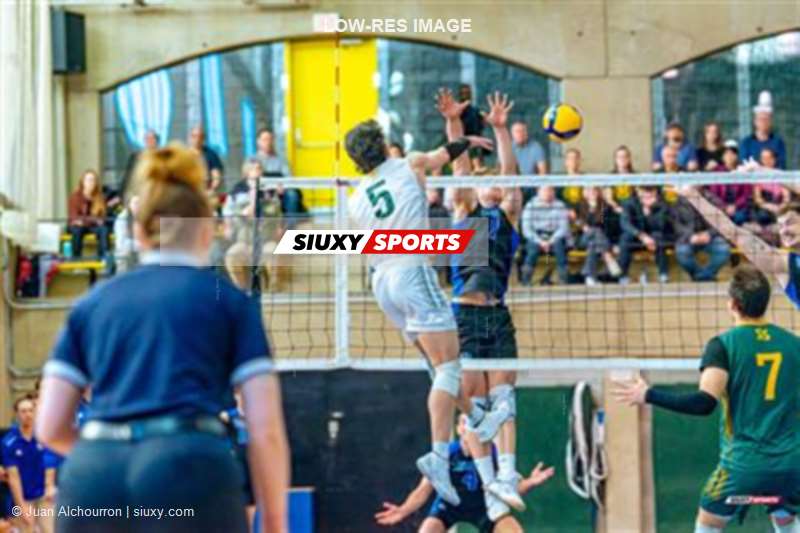 RSEQ - 2024 VOLLEY M - U DE MONTRÉAL (1) VS (3) U DE SHERBROOKE - Reel 1