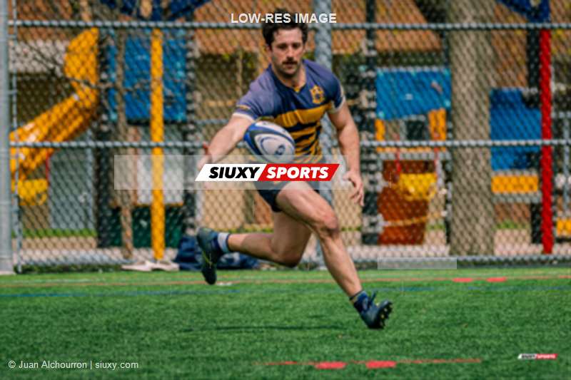 Mat MARIANI -  Town of Mount Royal RFC - Montreal Irish RFC - Rugby - PARCO TOURNOI A.STEFU 2024 - Game07 - TMR (10) vs (10) Irish (#2024TAS07TMRIRI) Photo by: Juan Alchourron | Siuxy Sports 2024-04-27