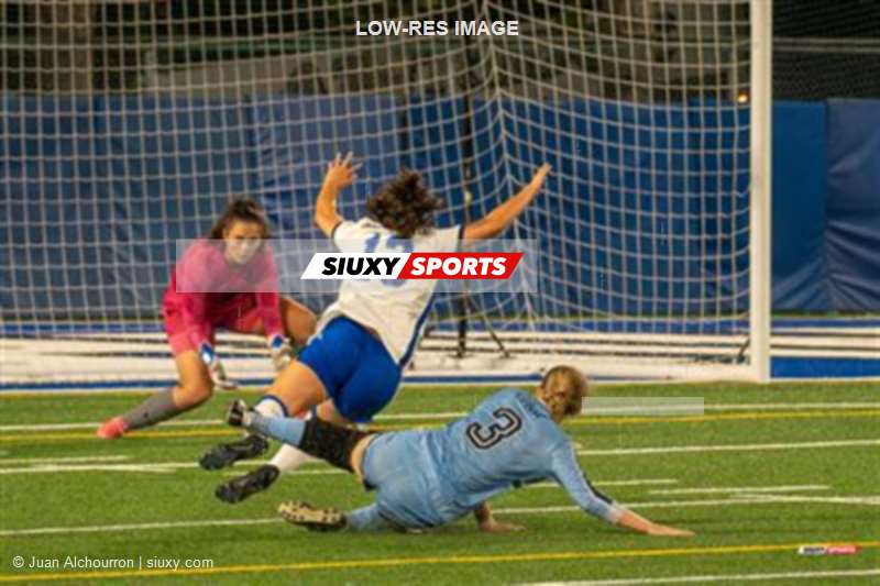 RSEQ 2024 - Soccer Universitaire Fém - UdM (3) vs (0) UQAM