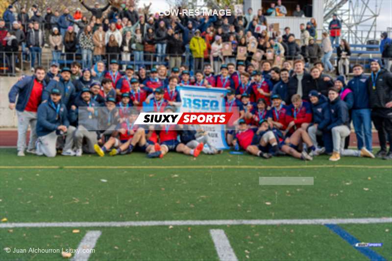 Frédéricke ALLARD - Ronan BOURRE - Alex GILOT - Alexandre PARENT-HARVEY - Alexis ROY -  ÉTS (École de technologie supérieure) -  - Rugby - RSEQ 2024 - Finale Rugby Univ Masc - ETS vs Ottawa - Célébrations (#RSEQ24FRUMETSOTT70) Photo by: Juan Alchourron | Siuxy Sports 2024-11-02