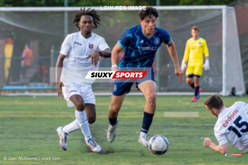 Mamadou Atch YATTASSAYE -  CS Mont-Royal Outremont - CS de St-Hubert - Soccer - PLSQ - CS Mont-Royal Outremont (2) vs (3) CS de St-Hubert (#PLSQ24CSMROSH07) Photo by: Juan Alchourron | Siuxy Sports 2024-07-21