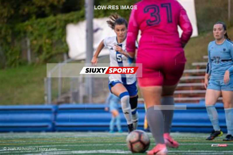 RSEQ 2024 - Soccer Universitaire Fém - UdM (3) vs (0) UQAM