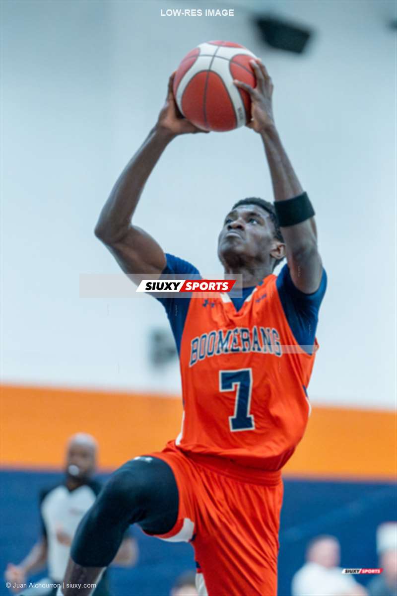 Yiri Osias Teddy TOE -  Cégep André Laurendeau - Cégep Vanier - Basketball - RSEQ 2024 - Basketball M D2 - André Laurendeau (74) vs (81) Vanier - 1st half (#RSEQ24BASMD2ALVA110) Photo by: Juan Alchourron | Siuxy Sports 2024-10-26