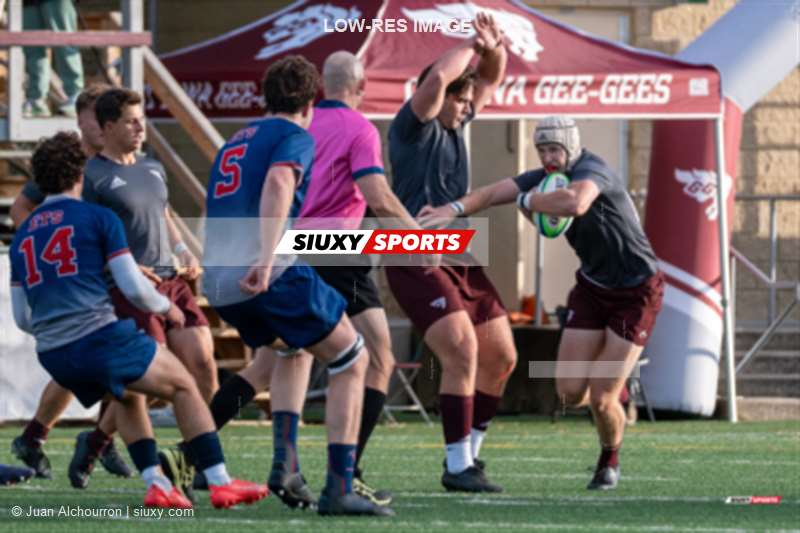 Jamie ARMSTRONG - Aiden GREGOIRE -  Université Ottawa - ÉTS (École de technologie supérieure) - Rugby - RSEQ 2024 - Rugby Univ. Masc - Ottawa U (18) vs (16) ETS - 1st Half (#RSEQ24RMOUETS19) Photo by: Juan Alchourron | Siuxy Sports 2024-09-07