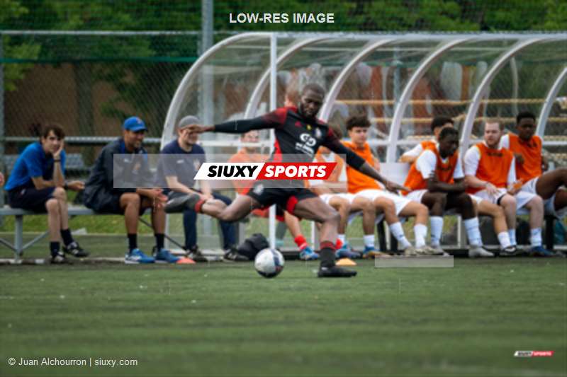 Said Alexandre MOHAMMED -  CS Mont-Royal Outremont - Royal Beauport - Soccer - PLSQ - CS Mont-Royal Outremont (2) vs (4) AS de Beauport (#PLSQ24CSMROASB06) Photo by: Juan Alchourron | Siuxy Sports 2024-06-23