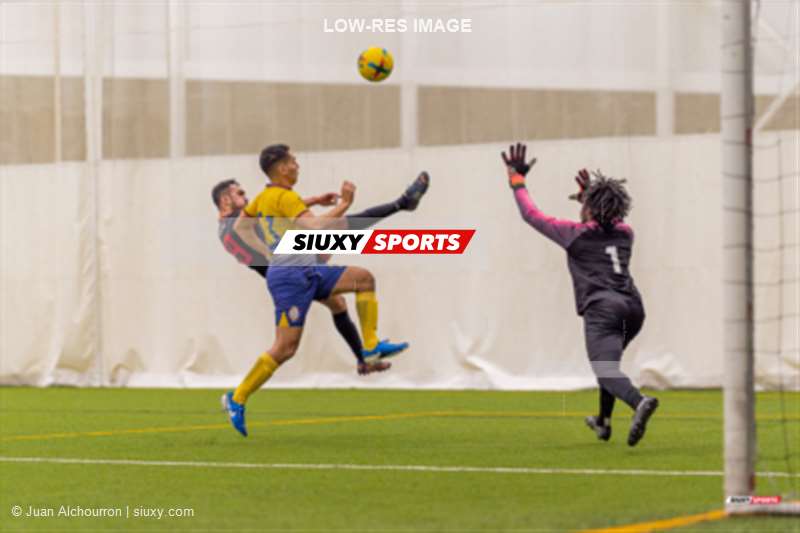  FC Lion - Arsenal de Montreal - Soccer - TKL 2024 Div 2 - FC Lion vs Arsenal de Montréal - Match hors championnat (#TKL24D2FCLADM11) Photo by: Juan Alchourron | Siuxy Sports 2024-11-05