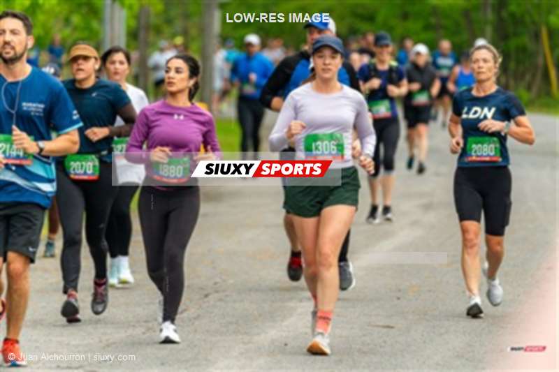 2025 Marathon Sun Life - Longueil - Shiny Happy People Running !!