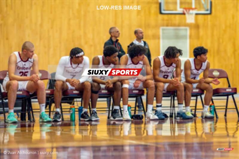 Aven Jairho ALLANA - Mael COUTOU - Samuel DESROCHERS -  College Jean-de-Brébeuf - College John Abbott - Basketball - RSEQ 2025 - Basketball M D1 - Brébeuf (74) vs (56) John Abbott (#RSEQ25BMD1BRJA01) Photo by: Juan Alchourron | Siuxy Sports 2025-01-19