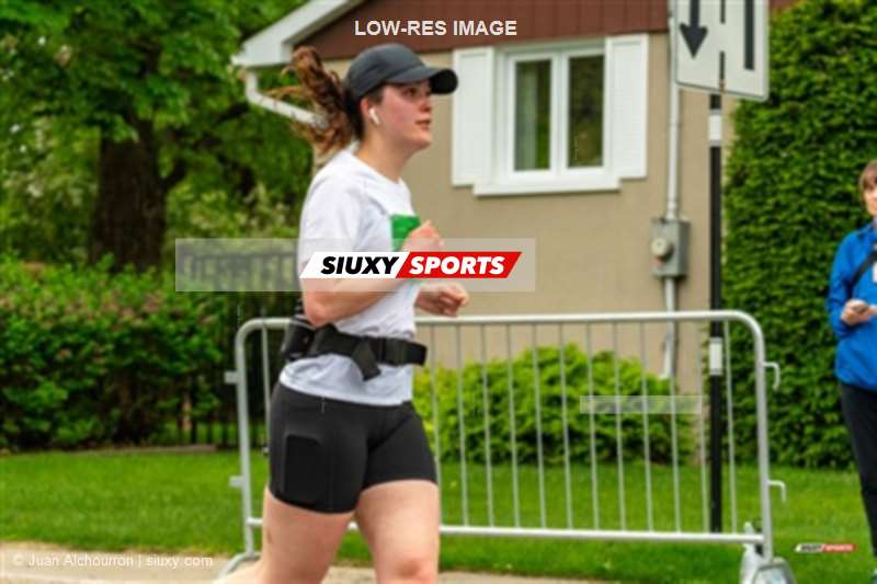 2025 Marathon Sun Life - Longueil - Shiny Happy People Running !!