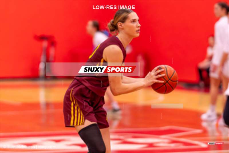Angela BATRLA -  Université McGill - Université Concordia - Basketball - RSEQ 2025 - Basketball F - McGill (69) vs (62) Concordia (#RSEQ25BASFMCGCON01) Photo by: Juan Alchourron | Siuxy Sports 2025-01-16