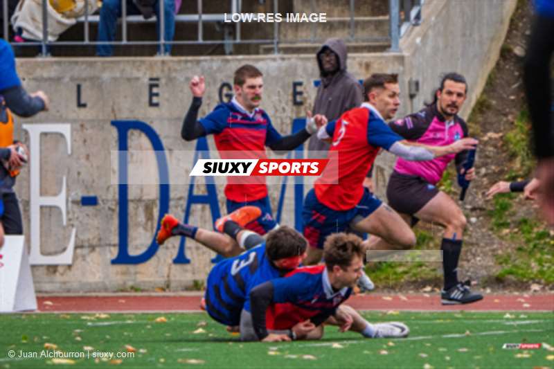 Stanislas BLAZKOWSKI - Néal COMBELASSE -  ÉTS (École de technologie supérieure) - Université de Montréal - Rugby - RSEQ 2025 - Rugby M - Finale - ETS vs Université de Montréal - Match (#RSEQ25RMFEM51) Photo by: Juan Alchourron | Siuxy Sports 2025-11-01