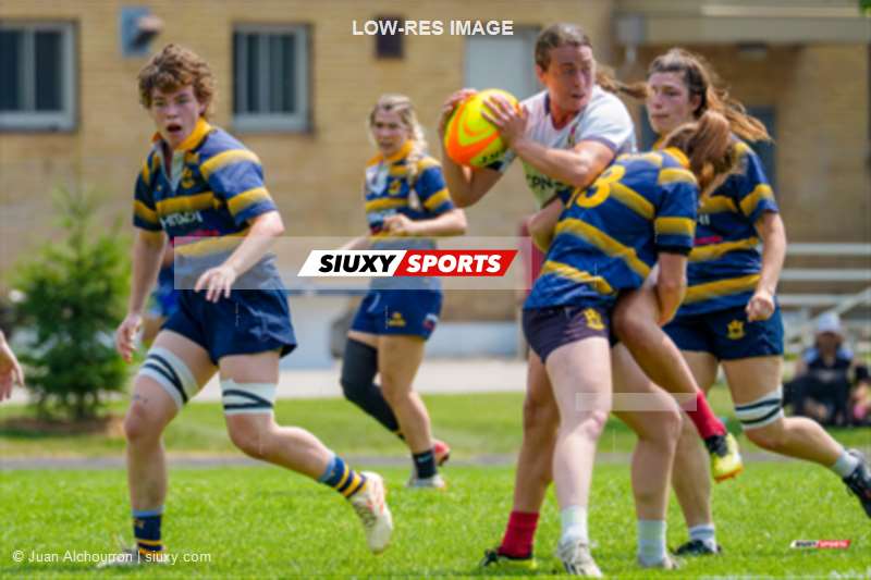 Isabelle CRONIER - Lara DE SANTIS -  Sainte-Anne-de-Bellevue RFC - Town of Mount Royal RFC - Rugby - RQ 2025 - SL F - SABRFC vs TMR RFC (#RQ25SLFSABTM7) Photo by: Juan Alchourron | Siuxy Sports 2025-07-12