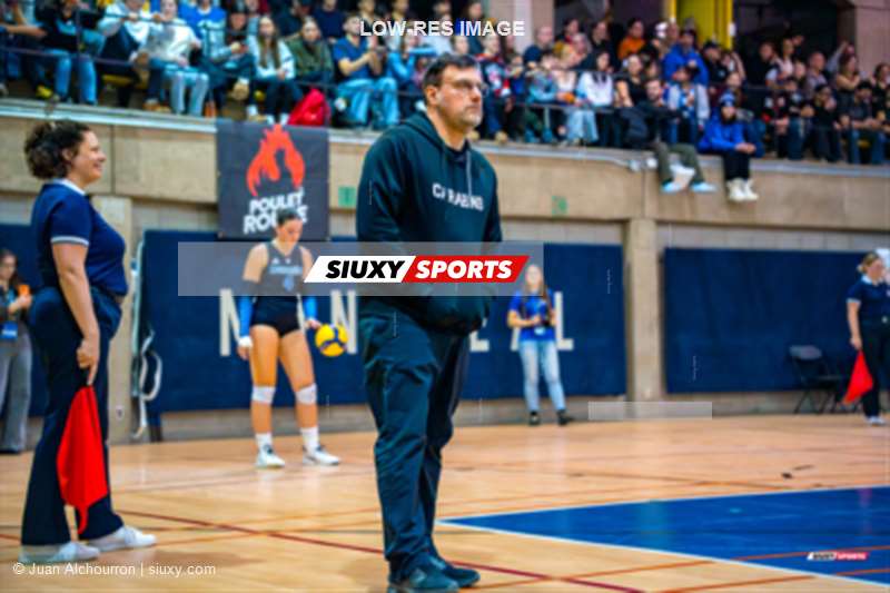 Florence LAPOINTE - Olivier TRUDEL -  Université de Montréal - Université Laval - Volleyball - RSEQ 2025 - Volleyball F Finale 1 - Université de Montréal (3) vs (1) Université Laval (#RSEQ25VFF1UMUL02) Photo by: Juan Alchourron | Siuxy Sports 2025-02-28