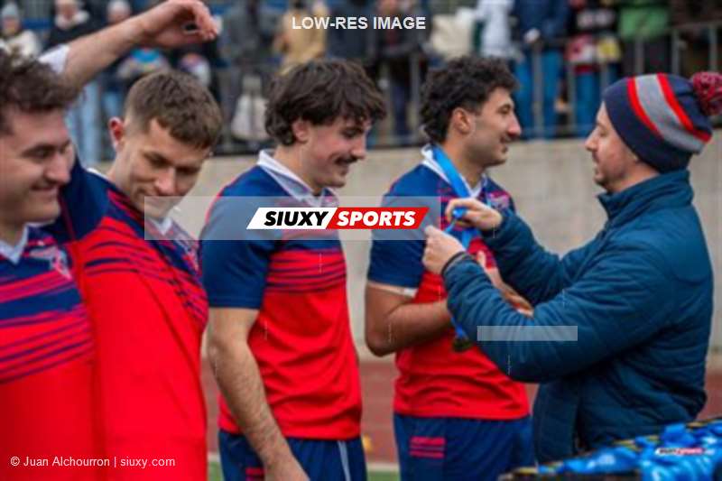 RSEQ 2025 - Rugby M - Finale - ETS vs Université de Montréal - Remise de médailles