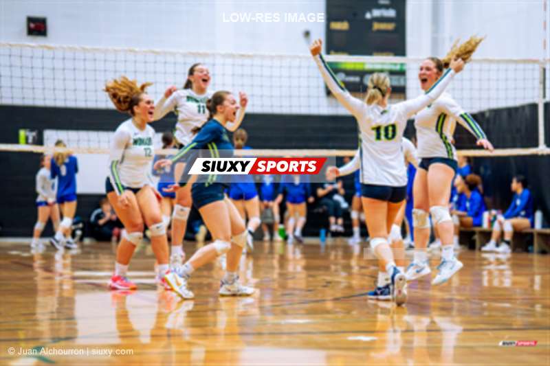  College Dawson - Collège Montmorency - Volleyball - RSEQ 2025 - Volleyball F D2 - Championnat de Conférence - Dawson (0) vs (2) Montmorency (#RSEQ25VFD2CCDCMM3) Photo by: Juan Alchourron | Siuxy Sports 2025-03-22