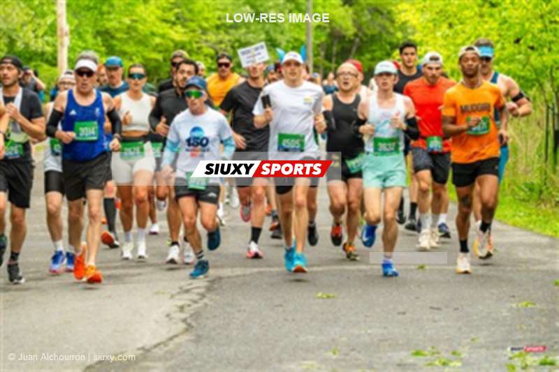 2025 Marathon Sun Life - Longueil - Shiny Happy People Running !!