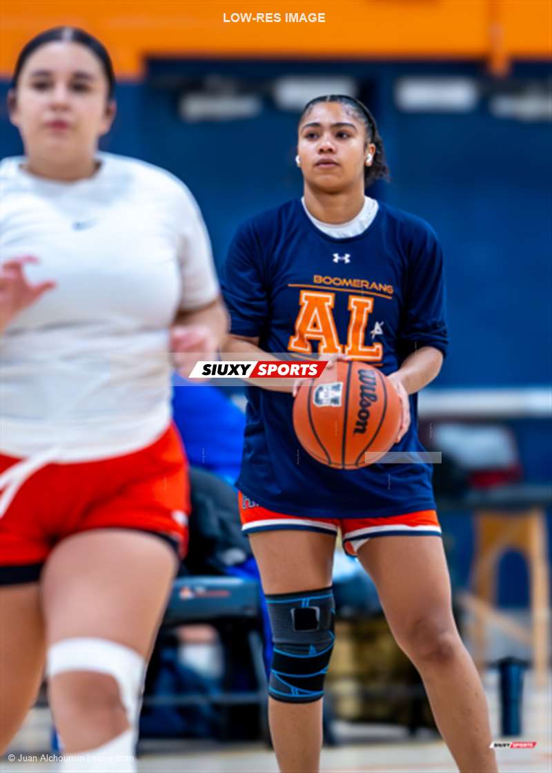 Ines HOBA -  Cégep André Laurendeau - Cégep de l'Outaouais - Basketball - RSEQ 2025 - Basketball F D3 - André Laurendeau vs Cégep de l'Outaouais (#RSEQ25BFD3AO1) Photo by: Juan Alchourron | Siuxy Sports 2025-12-05