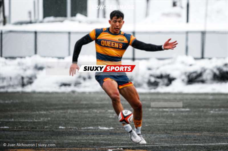 Marcus D'ACRE -  Queen's University - Dalhousie University - Rugby - CANUMENS 2025 - Queen's University vs Dalhousie University - Game#5 (#CANUMENS2505) Photo by: Juan Alchourron | Siuxy Sports 2025-11-12