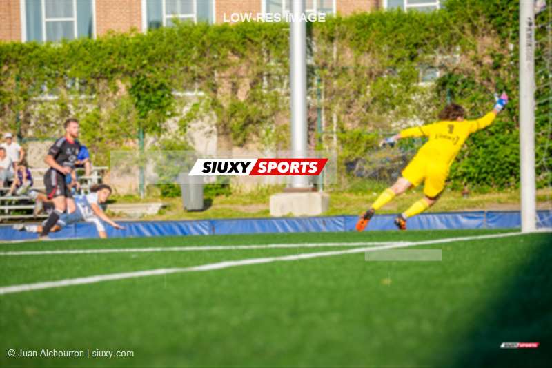 Romain BARTOLI - Zineddine BEY - Doryan SOUALEM -  CS Mont-Royal Outremont - Royal Beauport - Soccer - L1QC 2025 - CS Mont-Royal Outremont (2) vs (3) Royal Beauport (#L1QC25MRORB6) Photo by: Juan Alchourron | Siuxy Sports 2025-06-29