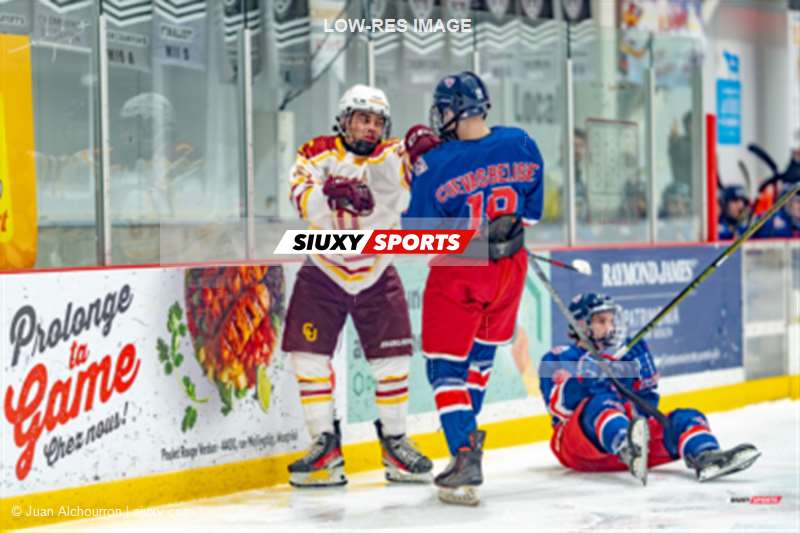 Cédric CUEVAS-BELISLE -  ÉTS (École de technologie supérieure) - Concordia University Hockey Club - Ice hockey - RSEQ 2025 - Hockey M D2 - ETS vs Concordia - Reel Match (#RSEQ25HMD2ETSC13) Photo by: Juan Alchourron | Siuxy Sports 2025-03-08
