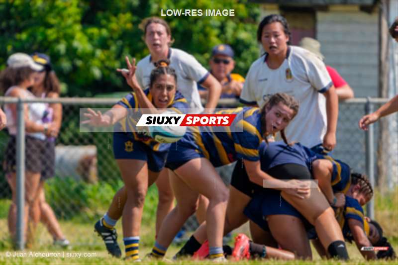 Juliette LACHAPELLE-MARCEAU - Kayley WALSH -  Town of Mount Royal RFC - Sainte-Anne-de-Bellevue RFC - Rugby - RQ 2025 - Demi Finale SL F - TMR (28) vs (8) SABRFC (#RQ25SLFTMSA8) Photo by: Juan Alchourron | Siuxy Sports 2025-08-09