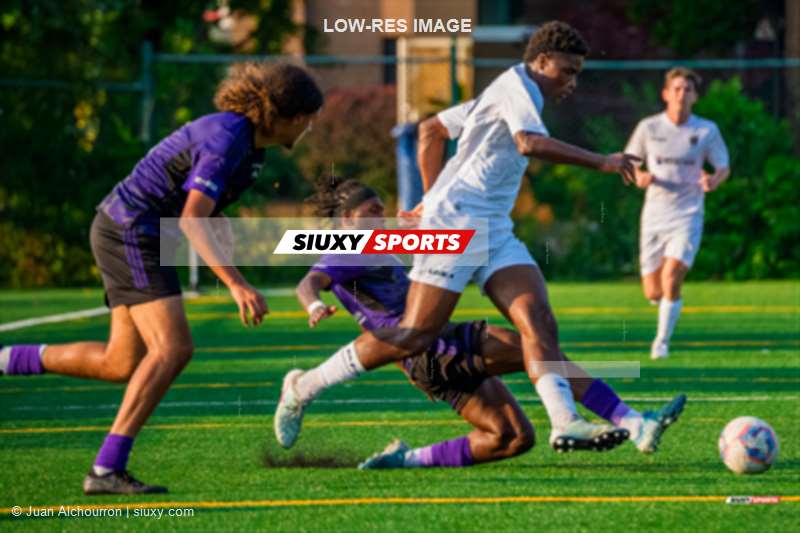  CS Mont-Royal Outremont - FC Laval - Soccer - L1QC 2025 - CS Mont-Royal Outremont vs FC Laval (#L1QC25CSMFL7) Photo by: Juan Alchourron | Siuxy Sports 2025-07-27