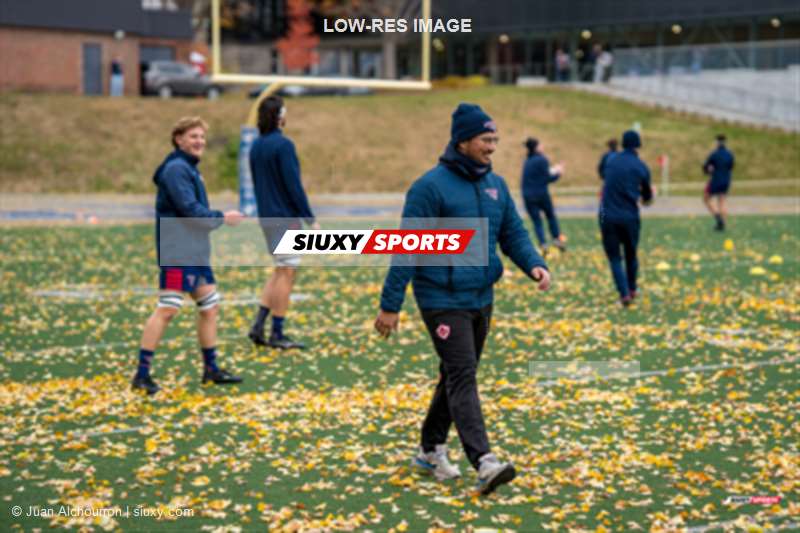 Basile MARMION - Junior QUINIO -  ÉTS (École de technologie supérieure) - Université de Montréal - Rugby - RSEQ 2025 - Rugby M - Finale - ETS vs Université de Montréal - Avant Match et Tribunes (#RSEQ25RMFEM50) Photo by: Juan Alchourron | Siuxy Sports 2025-11-01