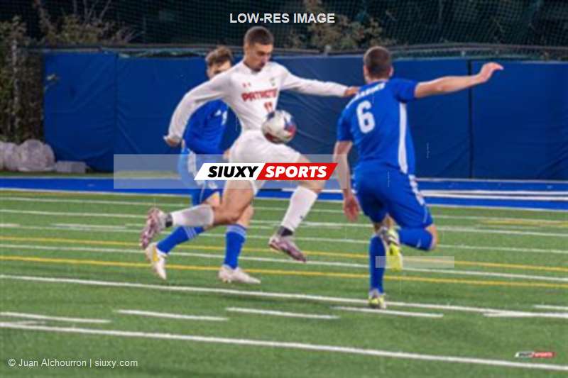 RSEQ - 2023 Final Soccer Univ. Masc - UdM (1) vs (2) UQTR - Reel B