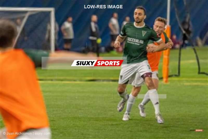 QSL - CS Pointe St-Charles (5) vs (3) South Side FC