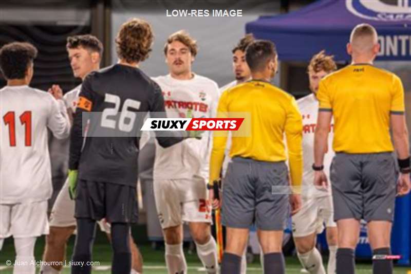 RSEQ - 2023 Final Soccer Univ. Masc - UdM (1) vs (2) UQTR - Reel B