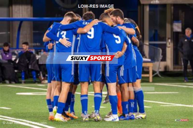 RSEQ - 2023 Final Soccer Univ. Masc - UdM (1) vs (2) UQTR - Reel B