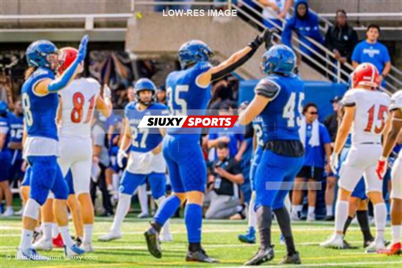 RSEQ Football Universitaire - Carabins-UdM (43) vs (11) Redbirds-McGill - 2eme mi-temps
