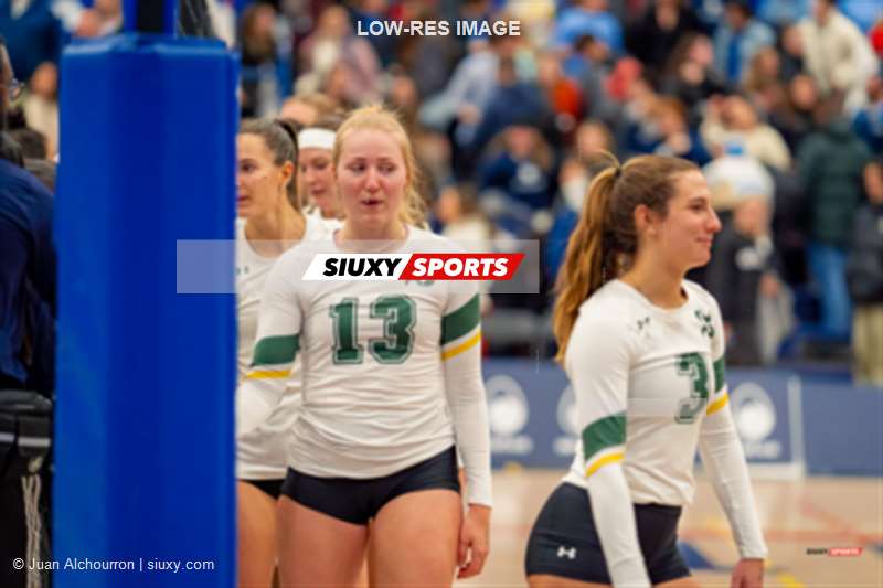Madeleine OUELLET-LUPIEN -  Université du Québec à Montréal - Université de Sherbrooke - Volleyball - RSEQ - 2023 VOLLEY F - UQAM (3) VS (1) UNIVERSITÉ DE SHERBROOKE - 4 SET (#RSEQ2023UQAMvUSH06) Photo by: Juan Alchourron | Siuxy Sports 2023-02-24