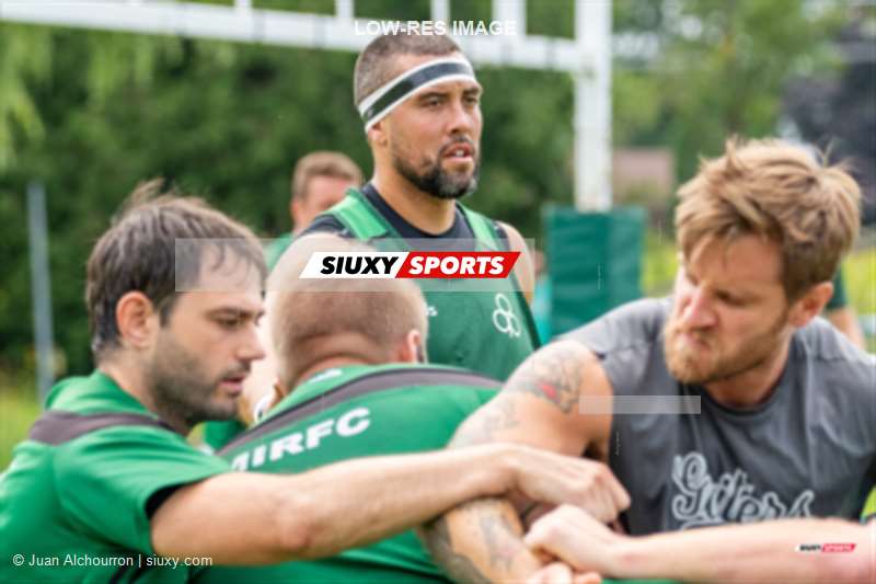 Marc-Antoine BOURGET - Nathan HARRIS - Gabriel PEDNEAULT -  Montreal Irish RFC - Town of Mount Royal RFC - Rugby - Rugby Québec - Montreal Irish (5) vs (43) TMR RFC - Semi Finales M1 - 1er mi-temps (#2023RQM1MITMR18) Photo by: Juan Alchourron | Siuxy Sports 2023-08-12