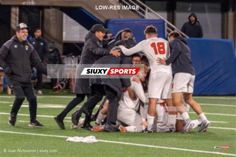 RSEQ - 2023 Final Soccer Univ. Masc - UdM (1) vs (2) UQTR - Reel B