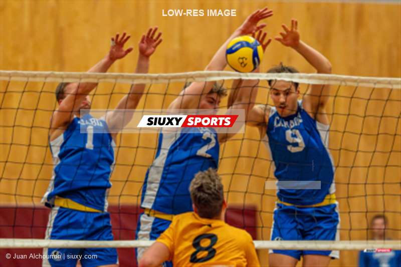  Université de Montréal - University of Waterloo - Volleyball - Volleyball - Carabins vs Warriors - Hors Championnat  (#2023UDMWATvm10) Photo by: Juan Alchourron | Siuxy Sports 2023-10-12