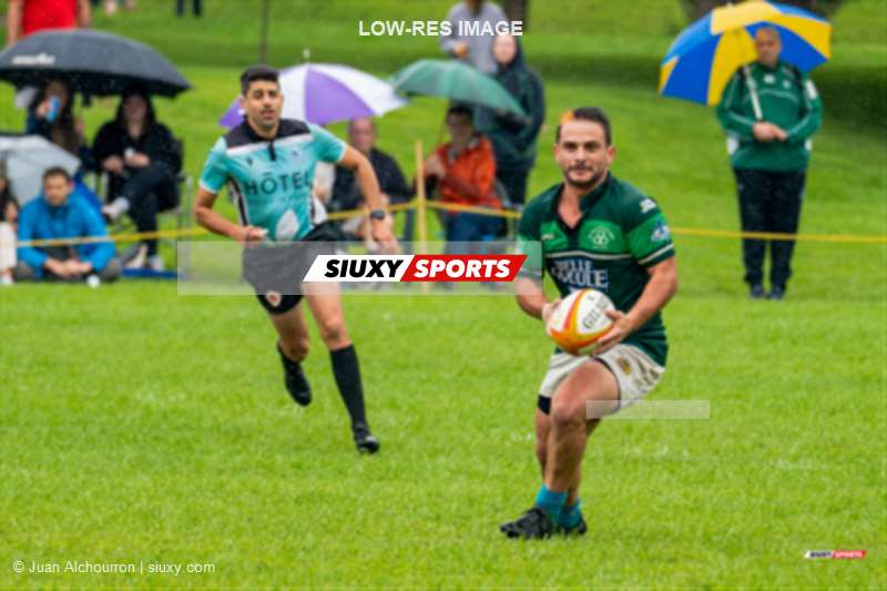 Alec MONTEALEGRE - Juan Cruz SUIZER UBIOS -  Montreal Irish RFC - Sainte-Anne-de-Bellevue RFC - Rugby - Rugby Québec Finales SL Rés M Séniors 2023 SAB QC- Irish 20 vs 13 SABRFC (#RQF2023SLRSM) Photo by: Juan Alchourron | Siuxy Sports 2023-08-19