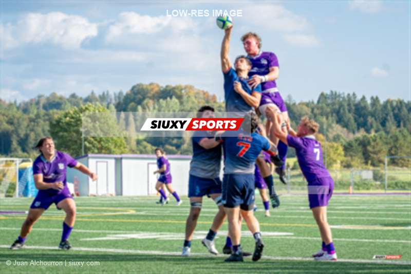 Bastien CURUTCHET - Riley JONES - Hector SOULIER -  Bishop's University - ÉTS (École de technologie supérieure) - Rugby - RSEQ 2023 RUGBY M - Bishop's (7) VS (33) ETS (#RSEQ2023BISETS10) Photo by: Juan Alchourron | Siuxy Sports 2023-10-01